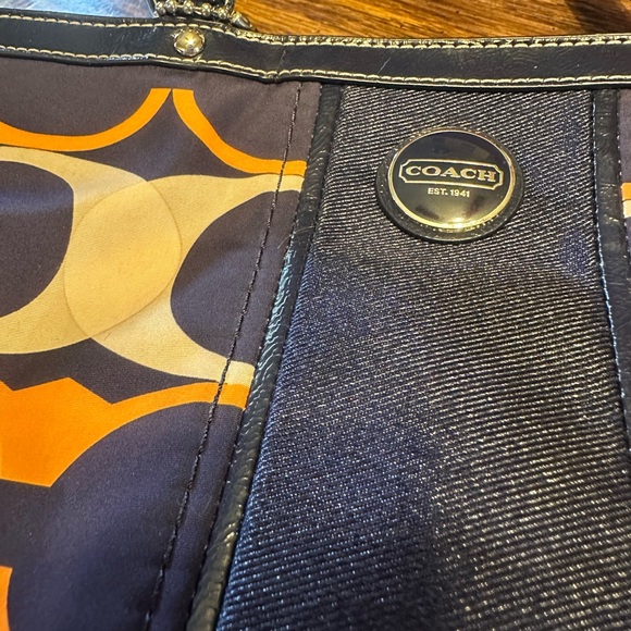 Authentic Coach Signature Stripe Tote, Gently Worn, Linear C Patterned Exterior - Picture 3 of 13